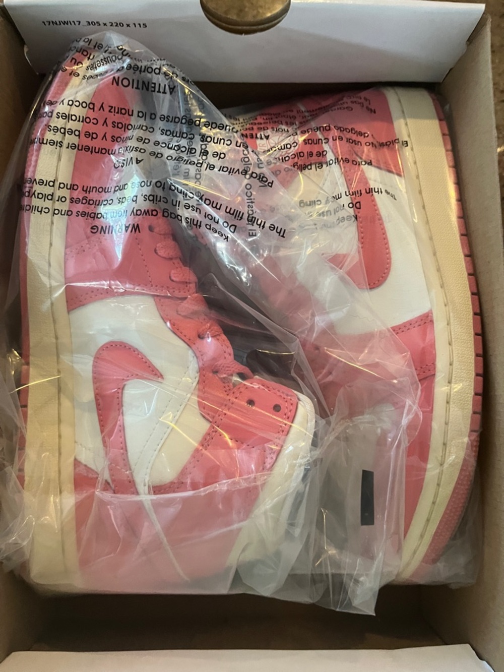 Jordan WMNS Air Jordan 1 Mid - Sail/Pink Salt/Guava Ice